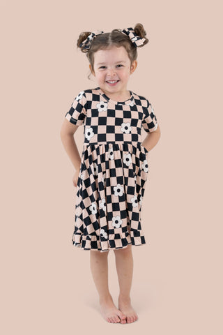 RETRO DAISY CHECKS DREAM SHORT SLEEVE RUFFLE DRESS