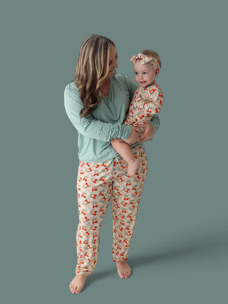 COZY COUPE CHRISTMAS WOMEN'S DREAM JOGGER SET