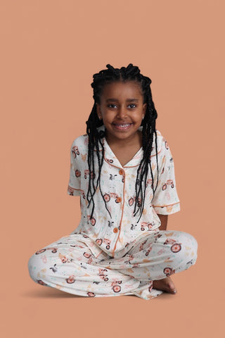 FARMYARD FRIENDS DREAM GIRL'S FLARE SET