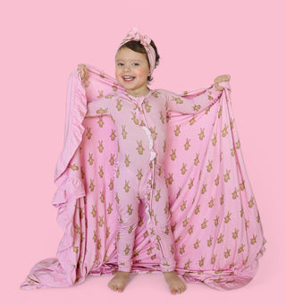 BLUSHIN' BUNNIES DREAM RUFFLE BLANKET