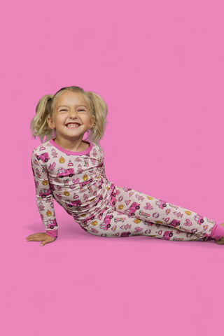 BLAZING BOWS AND HYDRANTS DREAM SET