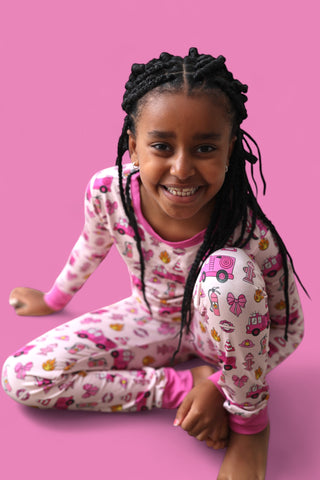 BLAZING BOWS AND HYDRANTS DREAM SET