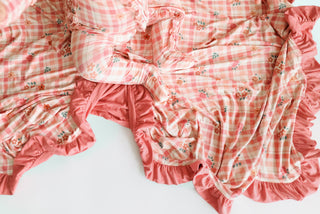 HARVEST BLOOMS DREAM RUFFLE BLANKET