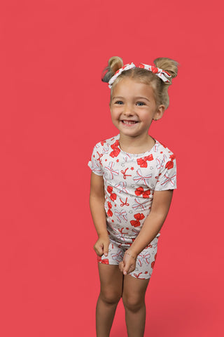 PITCH PERFECT BOWS DREAM SHORT SET