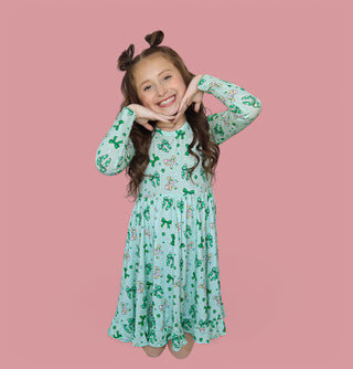 CLOVER BOWS LONG SLEEVE DREAM RUFFLE DRESS