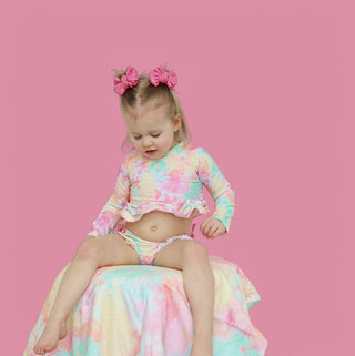 RAINBOW CLOUDS DREAM 2-PIECE RASH GUARD RUFFLE SWIM SUIT