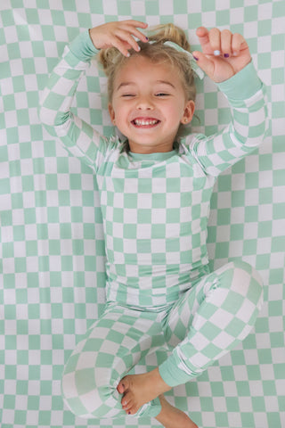 MINT CHECKERS DREAM SET