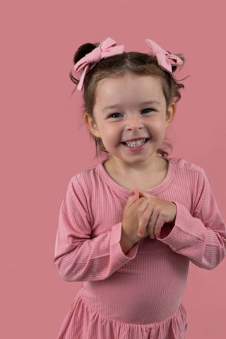 MAUVE RIB DREAM BOW HAIR CLIPS