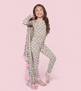 EXCLUSIVE DBLC ERA DREAM RUFFLE BLANKET