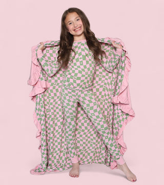 EXCLUSIVE DBLC ERA DREAM RUFFLE BLANKET