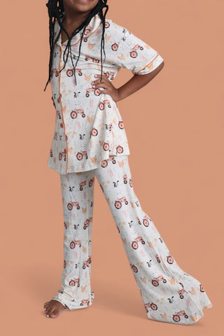 FARMYARD FRIENDS DREAM GIRL'S FLARE SET