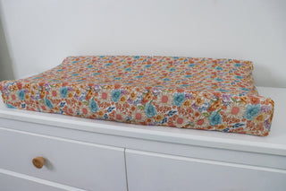 FLOWER FIELDS DREAM CHANGING PAD COVER