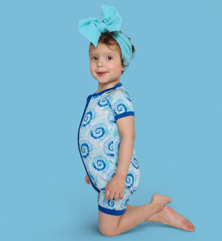 OCEAN WAVES TIE DYE DREAM SHORTIE