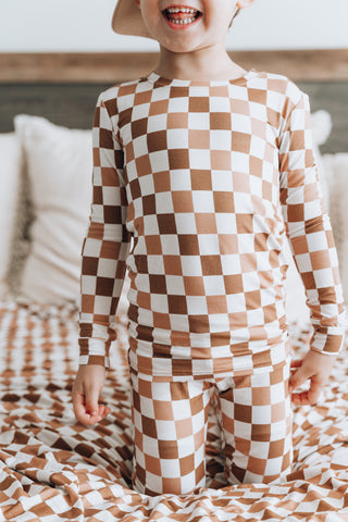 CHESTNUT CHECKERS DREAM SET