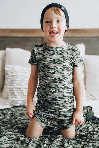 CAMO SHARK DREAM SHORT SET