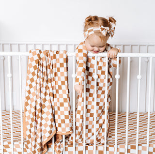 CHESTNUT CHECKERS DREAM CRIB SHEET