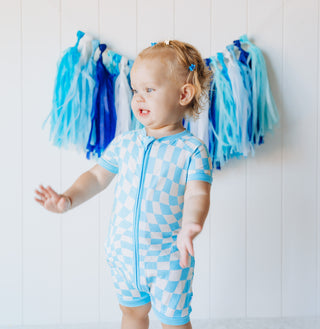 OCEAN WAVES CHECKERS DREAM SHORTIE