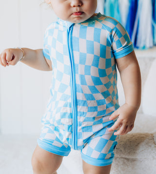 OCEAN WAVES CHECKERS DREAM SHORTIE