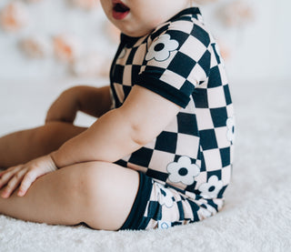 RETRO DAISY CHECKS DREAM SHORTIE