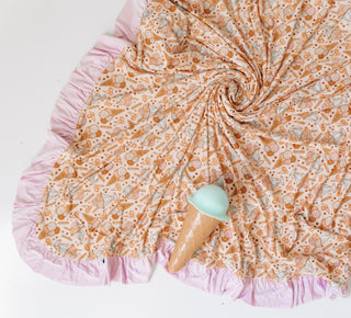 SCOOP THERE IT IS DREAM RUFFLE BLANKET
