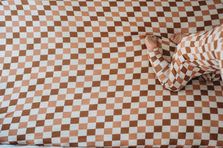 CHESTNUT CHECKERS DREAM CRIB SHEET