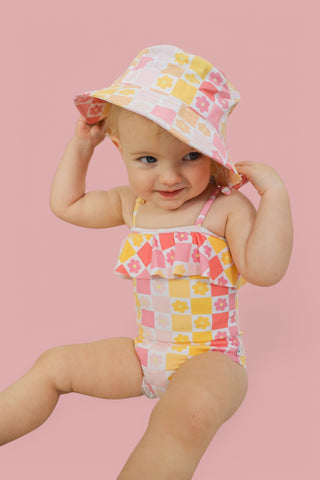 SUMMER SUNSET CHECKERS DREAM BUCKET HAT