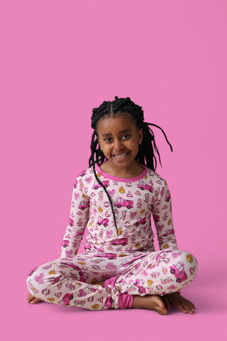 BLAZING BOWS AND HYDRANTS DREAM SET