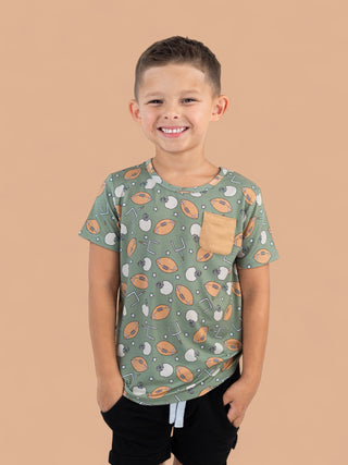 AUTUMN KICKOFF DREAM POCKET TEE