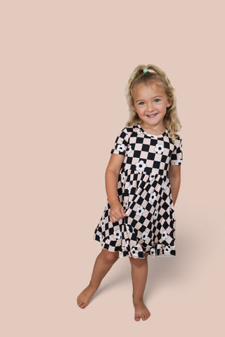 RETRO DAISY CHECKS DREAM SHORT SLEEVE RUFFLE DRESS