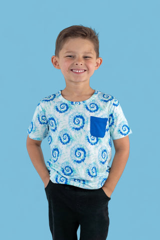 OCEAN WAVES TIE DYE DREAM POCKET TEE