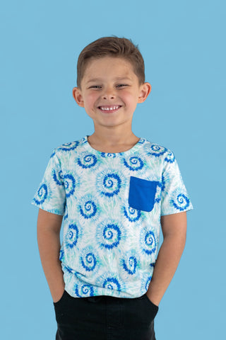 OCEAN WAVES TIE DYE DREAM POCKET TEE