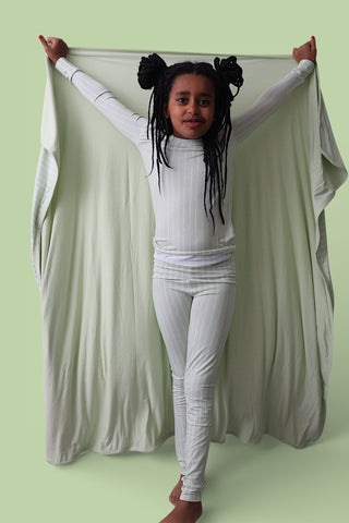 SPRINGTIME STRIPE DREAM BLANKET