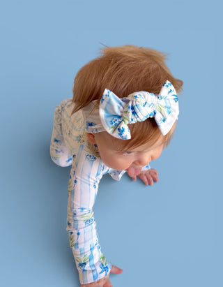 HEIRLOOM BLUE BLOOMS DREAM BOW