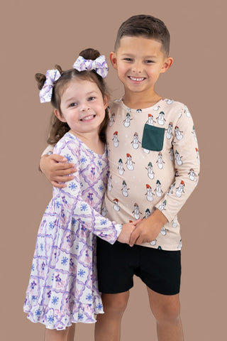 FROSTED FRIENDS DREAM POCKET TEE