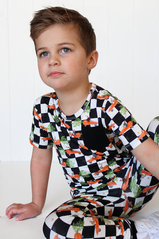 RACING CARROT CHECKERS DREAM POCKET TEE