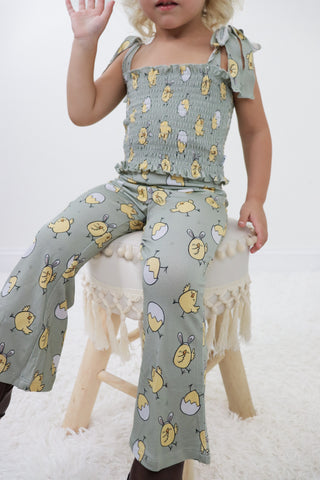 EXCLUSIVE PEEPIN' IT REAL DREAM SMOCKED FLARE SET