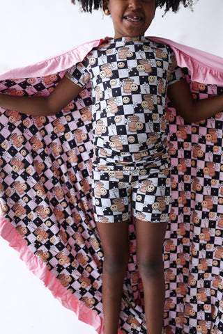 SMILEY CUP OF CHECKERS DREAM SHORT SET