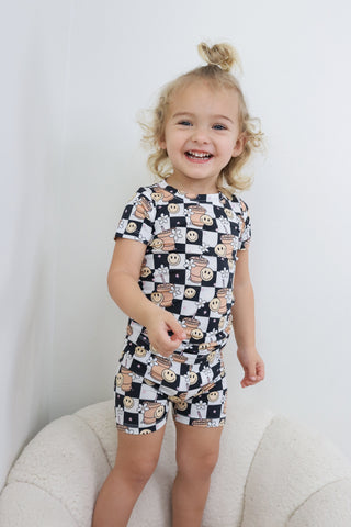 SMILEY CUP OF CHECKERS DREAM SHORT SET