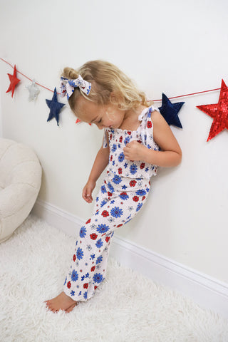 EXCLUSIVE FREEDOM BLOOMS DREAM SMOCKED FLARE SET