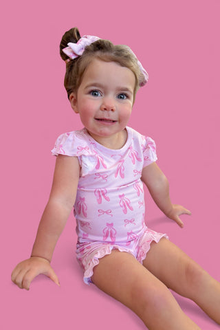 BALLET BOW BLISS DREAM RUFFLE SHORT SET