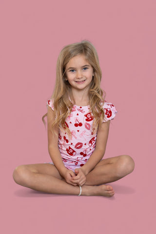 SEALED WITH LOVE DREAM RUFFLE SHORT SET