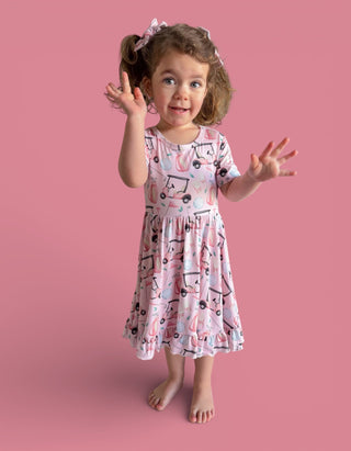 PRETTY AND PAR DREAM RUFFLE DRESS