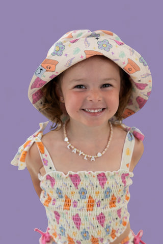 BEACH FOR DAISIES DREAM BUCKET HAT