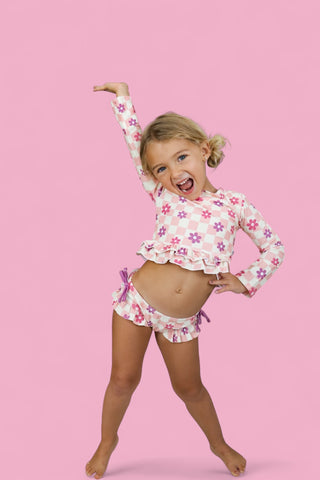 WAVY DAISY CHECKERS DREAM TWO-PIECE RASH GUARD RUFFLE SWIM SUIT