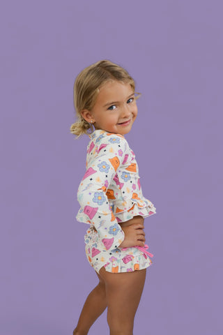 BEACH FOR DAISIES DREAM TWO-PIECE RASH GUARD RUFFLE SWIM SUIT