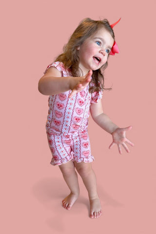 CANDY HEARTS DREAM RUFFLE SHORT SET