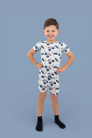 LOVE UNDER CONSTRUCTION DREAM SHORT SET