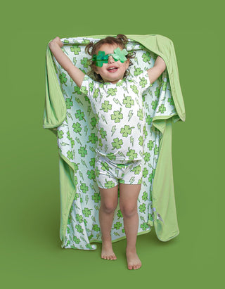 SHAMROCK SHOCK DREAM BLANKET