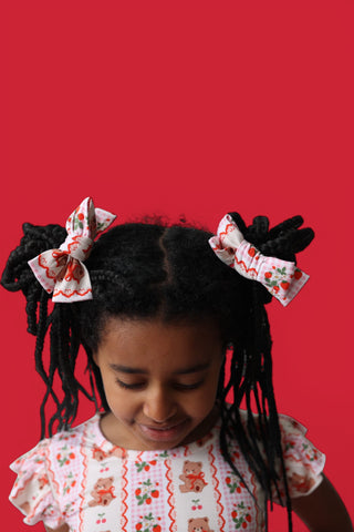 BERRY BEAR BLISS DREAM BOW HAIR CLIPS