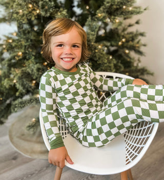 GRINCH CHECKERS DREAM SET